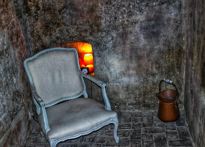 Hotel Historical Ekes Konvents 1435