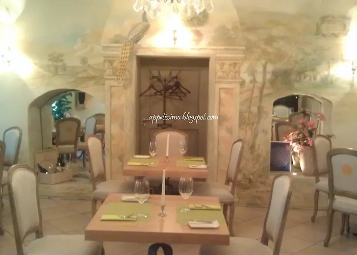 Hotel Historical Ekes Konvents 1435